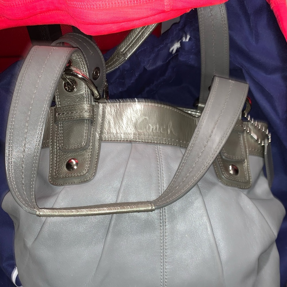 Authentic Coach bag. - Picture 1 of 8